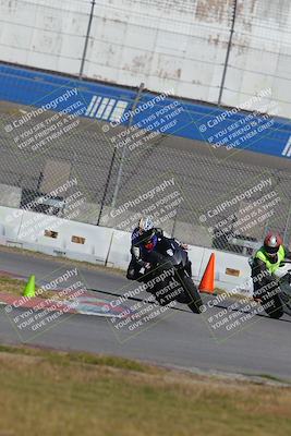 media/Nov-26-2022-Fastrack Riders (Sat) [[b001e85eef]]/Level 1/Session 3 Outside Turn 9/